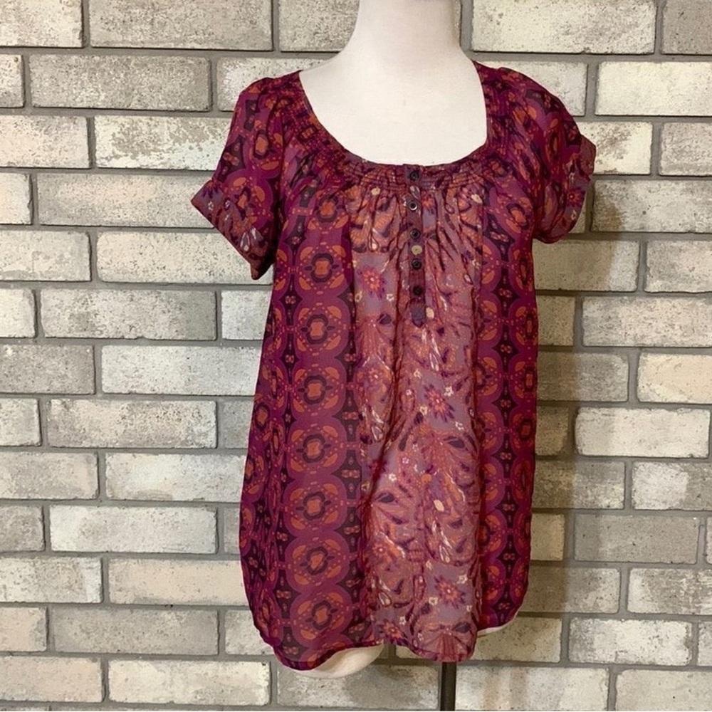 Daisy Fuentes Maroon Patterned Blouse